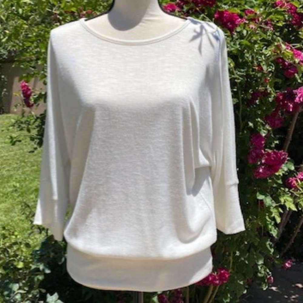 Detailed Back Top NWOT - Picture 2 of 4